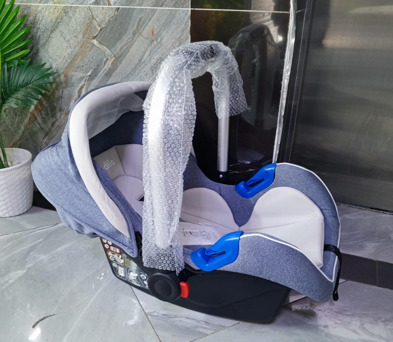 KIDILO BABY CARRY COT