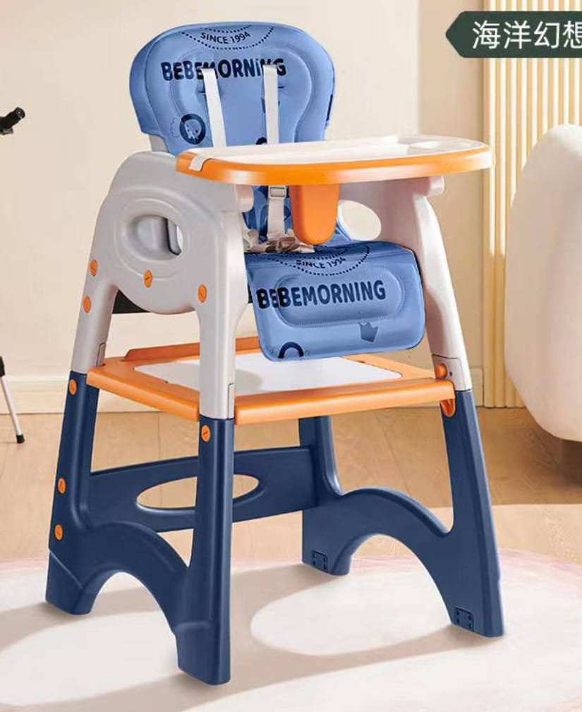 3 IN 1 BABY FEEDING CHAIR CONVERTS TO A CHAIR AND A TABLE