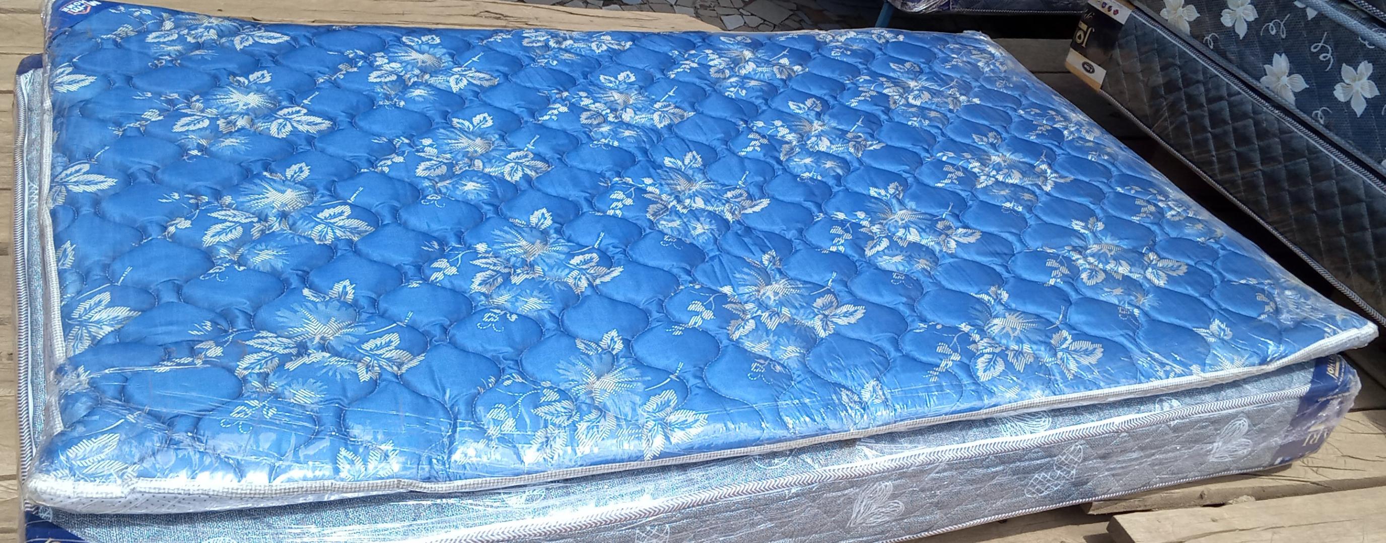 SOFT,COMFORTABLE AND QUALITY  MATTRESS TOPPER.