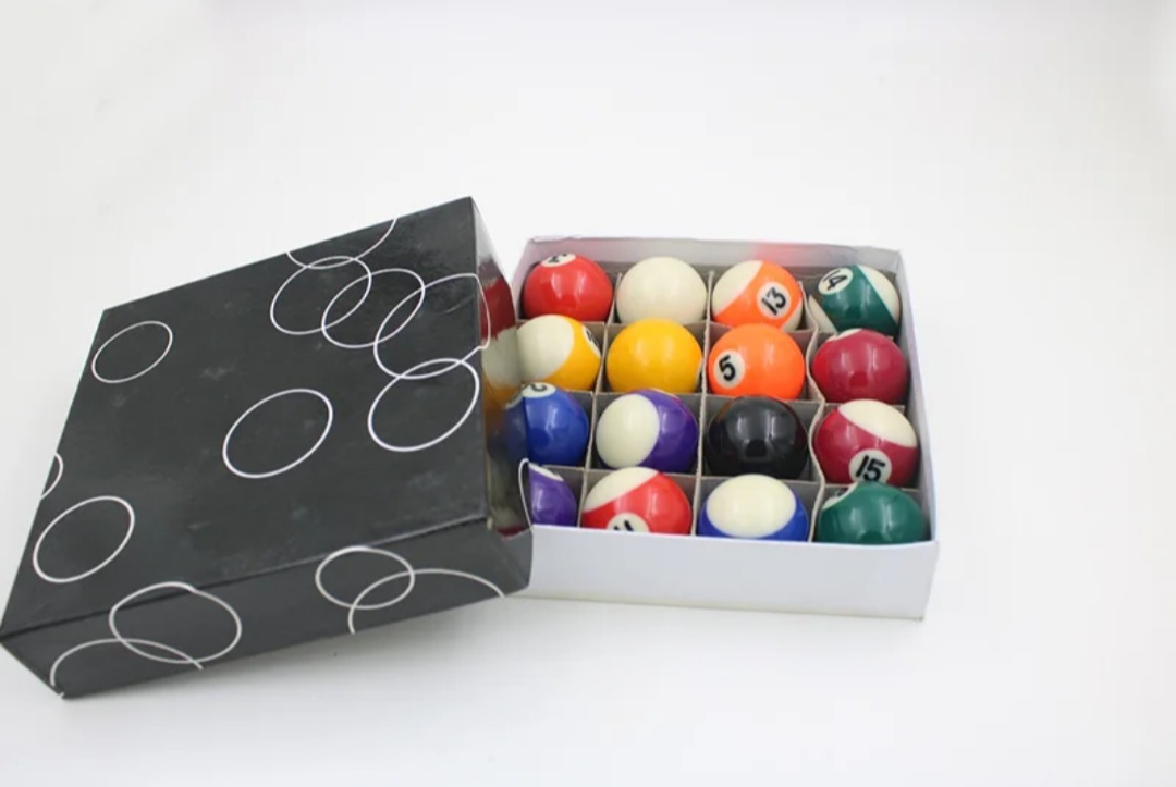 16PCS POOL TABLE BALLS  BILLIARD BALLS HIGH QUALITY REPLACEMENT SPORTS BALLS