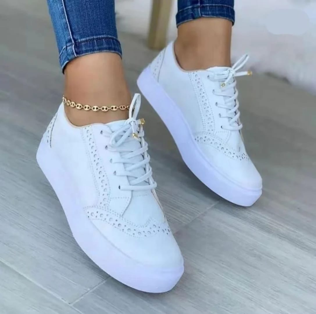 Fashionable Ladies Brogues// Casual,Office shoes-White