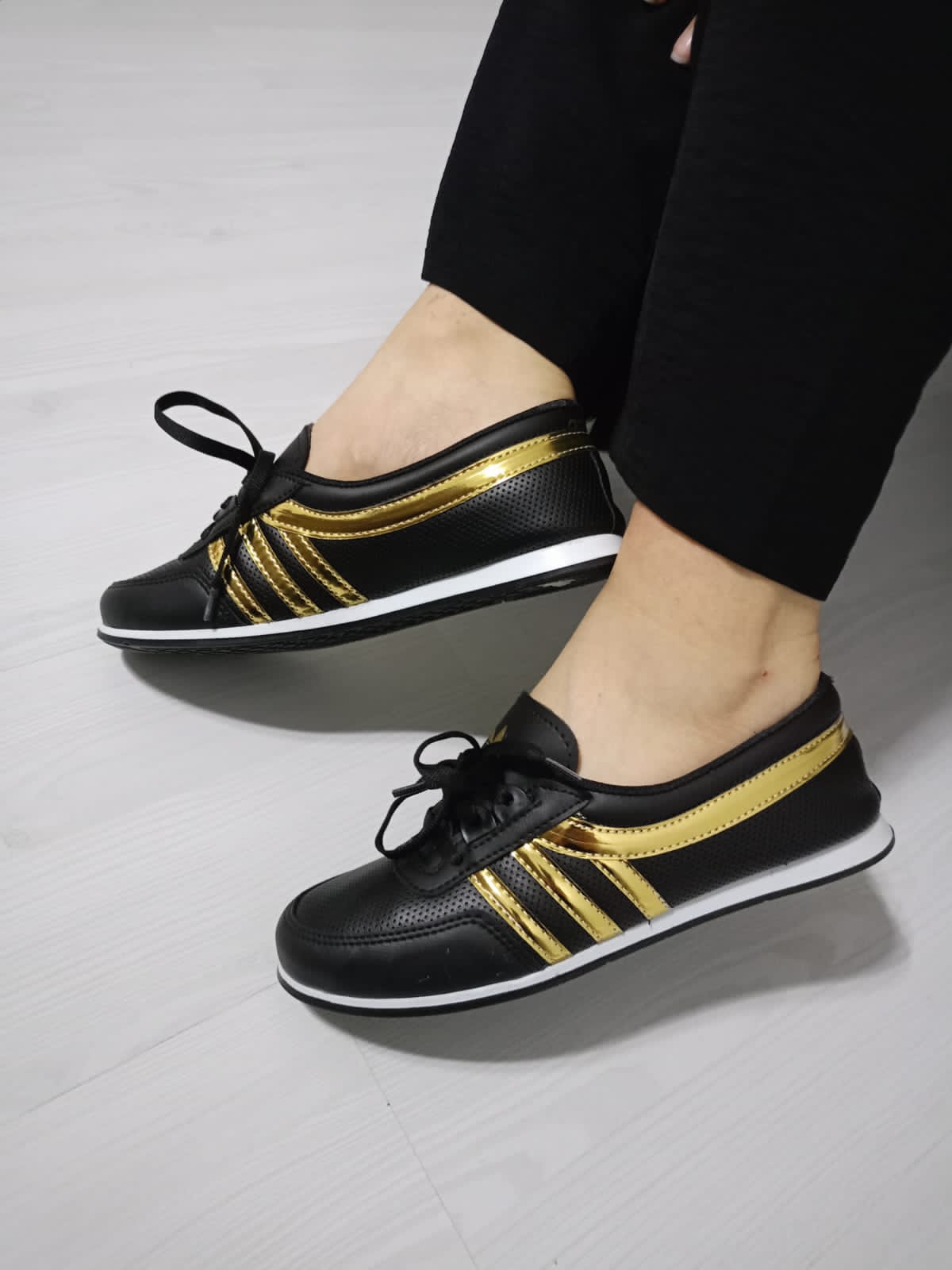 New Women Shoes/ Sports Ladies Shoes/ Women Sneakers/ Gym/training/running Shoes-black