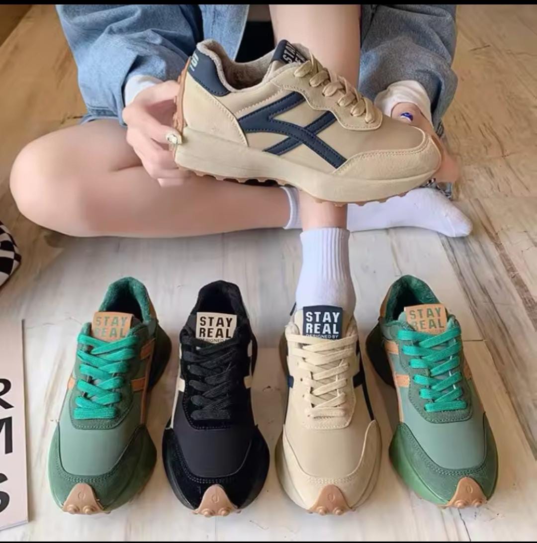 Trendy Ladies Sports shoes//Womens Sneakers// Ladies Casual Shoes -Black