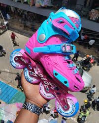 Skating shoes et inline roller skate shoes with helmet and guards- Pink