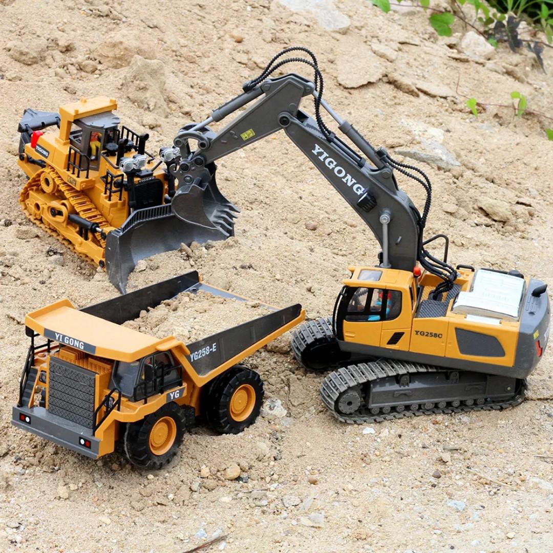 RC Gold Dump Trucks 20 2.4GHz 11CH RC Car Construction Truck
