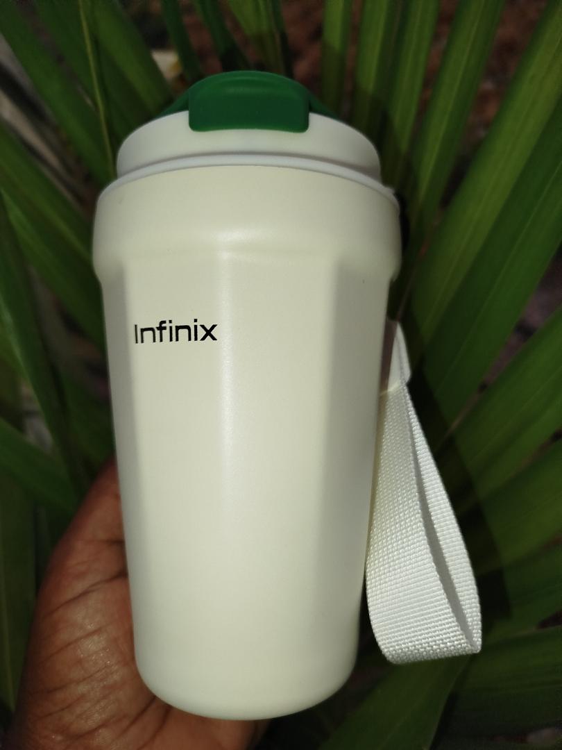 Stainless steel reusable thermo mug/cup for hot and cold beaverages