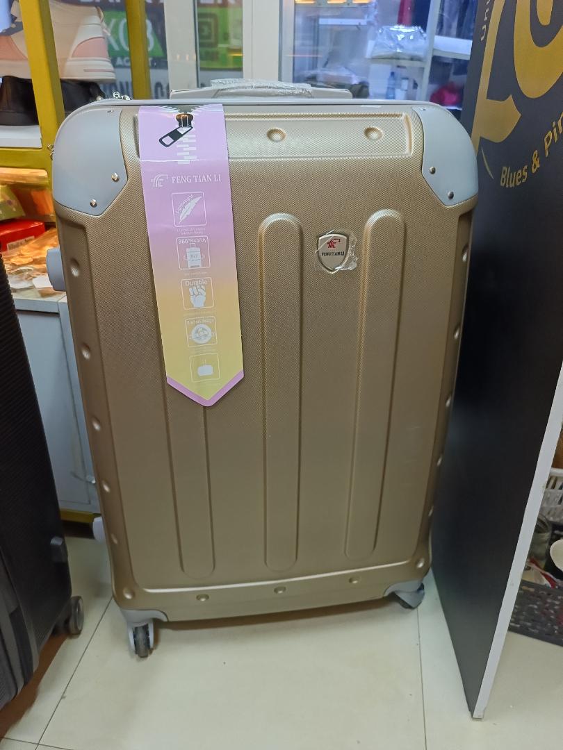 large fibre suitcases