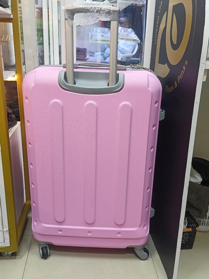 medium size fibre suitcase