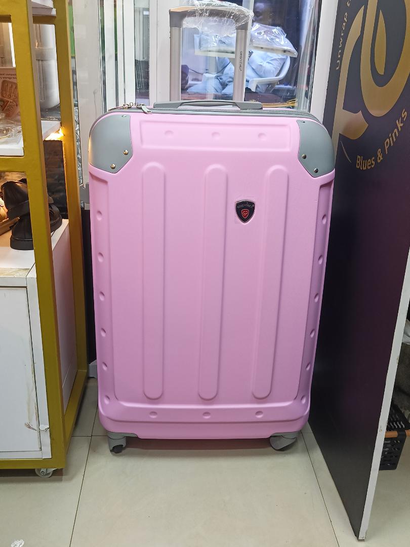medium size fibre suitcase