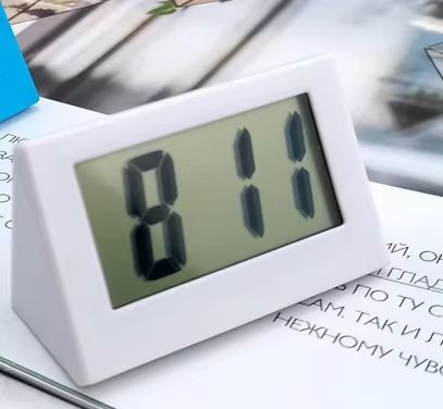 Simple Desktop Desktop Clock Mini Digital Small Desktop Clock Desktop Clock Silent Small Alarm Clock Car Clock 1Pc
