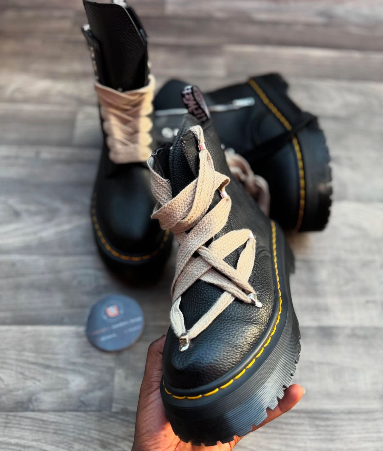 Limited Offer!! Original Dr. Martens Premium Leather Double Sole Boots, Casual High Quality High Cut Unisex Shoes