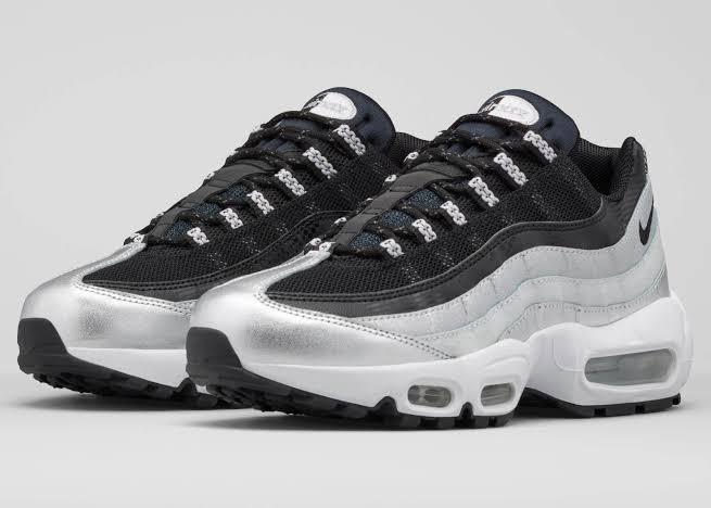 Original Airmax 95 metallic platinum, High Quality, and very Comfortable. Air Max, Air Force