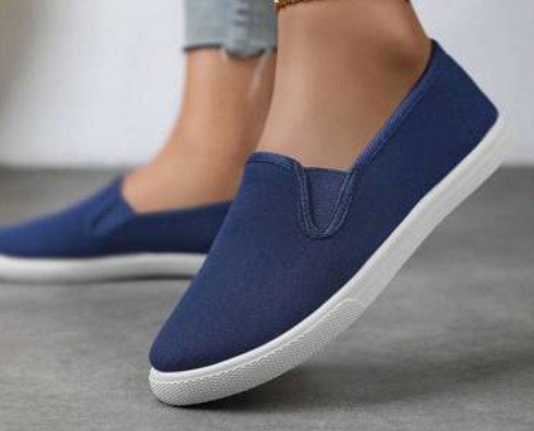 Women Shoes Ladies Rubber Shoes. Casual Black slip-on Canvas Sneakers, Ideal For Everyday Wear Ideal For Casual Wear, Walking, Travel, Light Outdoor Activity