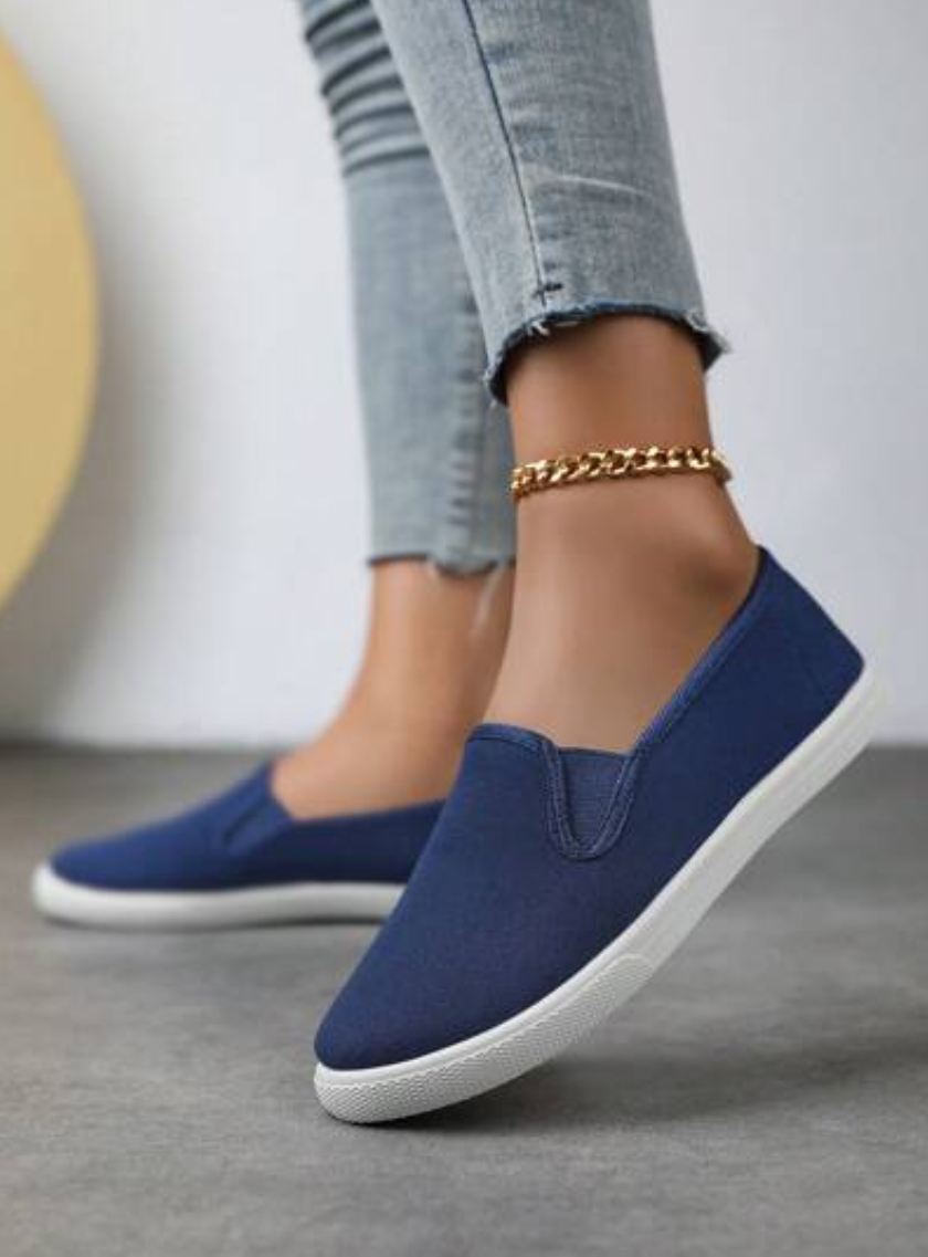 Women Shoes Ladies Rubber Shoes. Casual Black slip-on Canvas Sneakers, Ideal For Everyday Wear Ideal For Casual Wear, Walking, Travel, Light Outdoor Activity