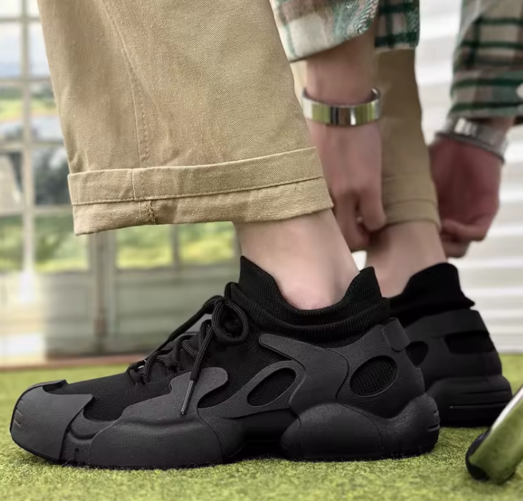 Both Men And Women Sneakers Walking Style Shoes New Arrival Casual Shoes Men Sports Shoes Leisure Men Sneakers Women Sneakers