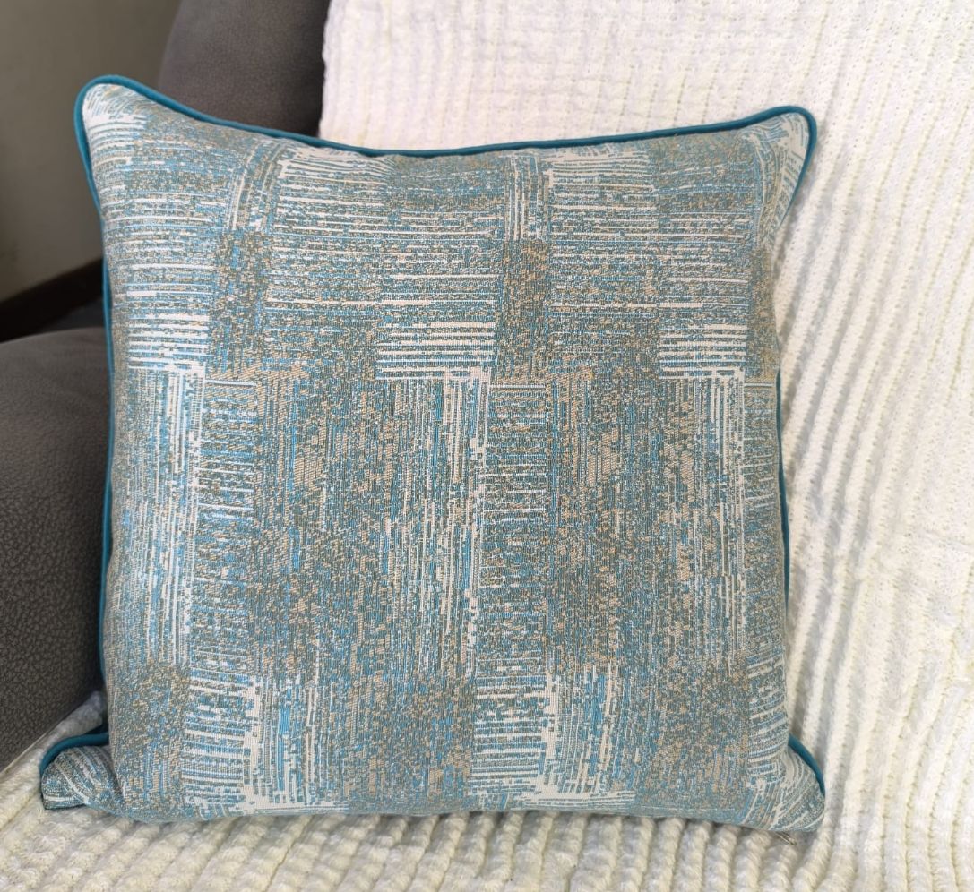 Luxury Style  Throw Pillow Cover Soft Polyester Cushion Bed Sofa Couch Decoration 18x18inch Pillowcases