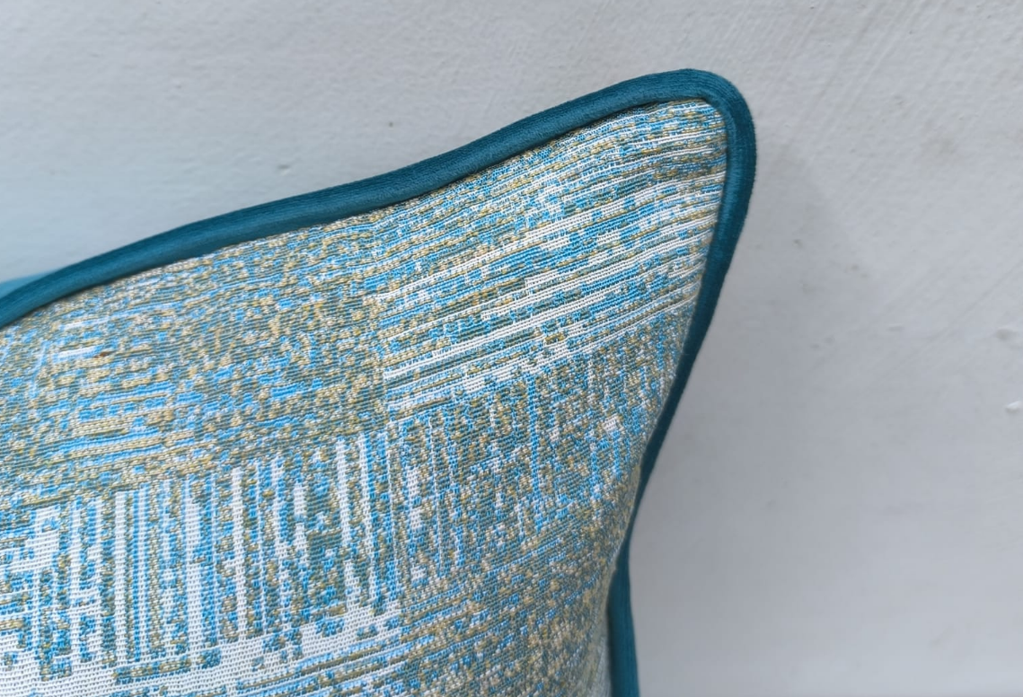 Luxury Style  Throw Pillow Cover Soft Polyester Cushion Bed Sofa Couch Decoration 18x18inch Pillowcases