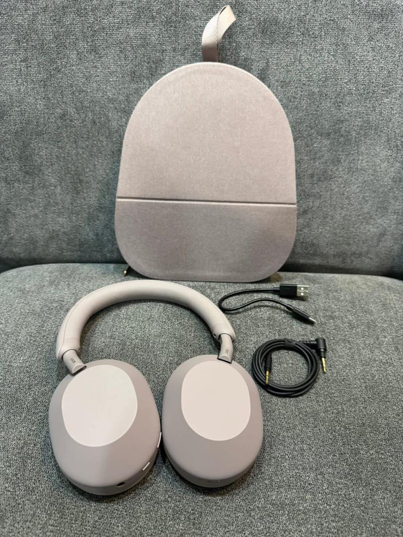 Sony Mx5 wireless headphones