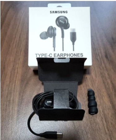 Galaxy AKG Earbuds/earphone for A17 A07 A06 A16 S24 S23 S22 S21  A55 A54 A53 A34 A33 Galaxy Z Flip 4 3 2 Fold 4 3 2 A53 A54 A15 A14 A16 A06 A05 
And all A series Type-C Connector