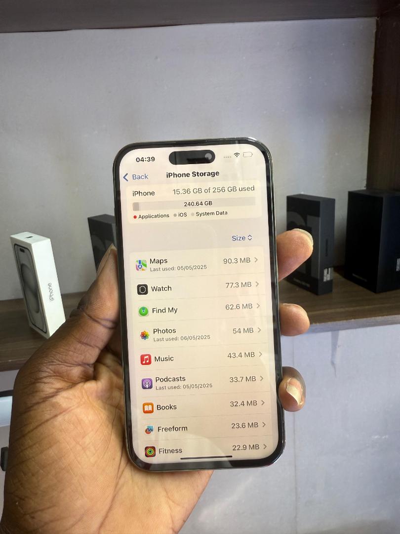 Iphone 14 pro 6gb ram 256gb rom with active face ID battery 🔋 87%