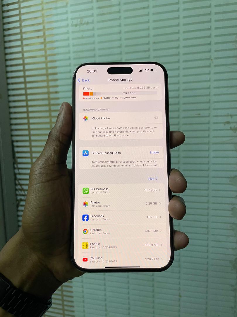EX UK IPHONE 16 PRO MAX WITH ALL ORIGINAL PARTS