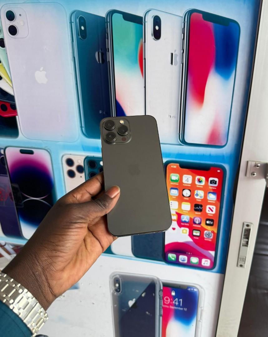 EX UK IPHONE 13 PRO MAX 512GB WITH 100% BATTERY HEALTH