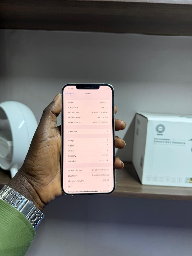 EX UK iPhone 12 pro max 128gb white with good battery life