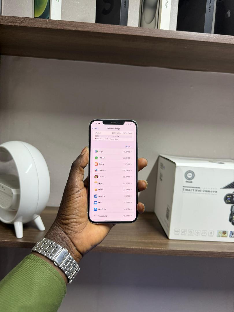 EX UK iPhone 12 pro max 128gb white with good battery life