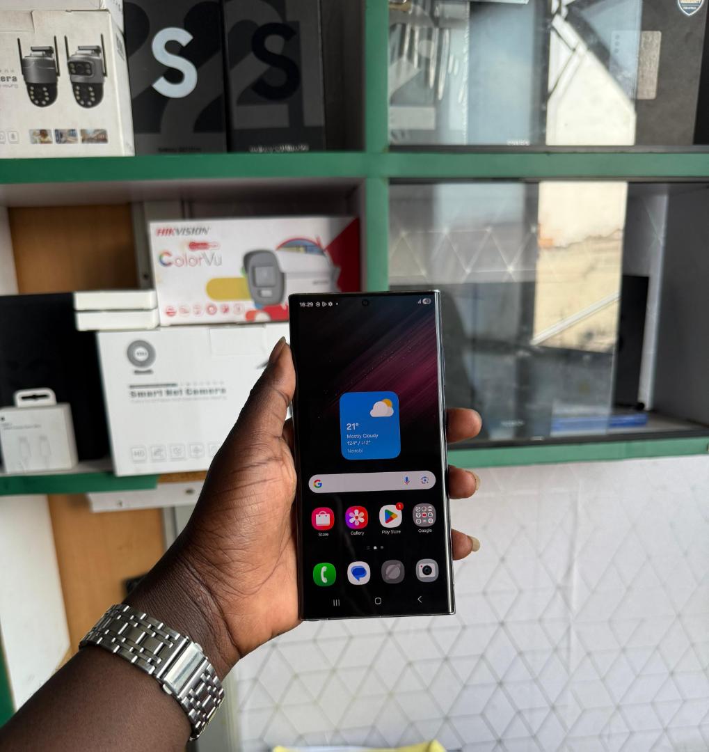 EX UK SAMSUNG S22 ULTRA 12GB RAM 512GB DUAL SIM