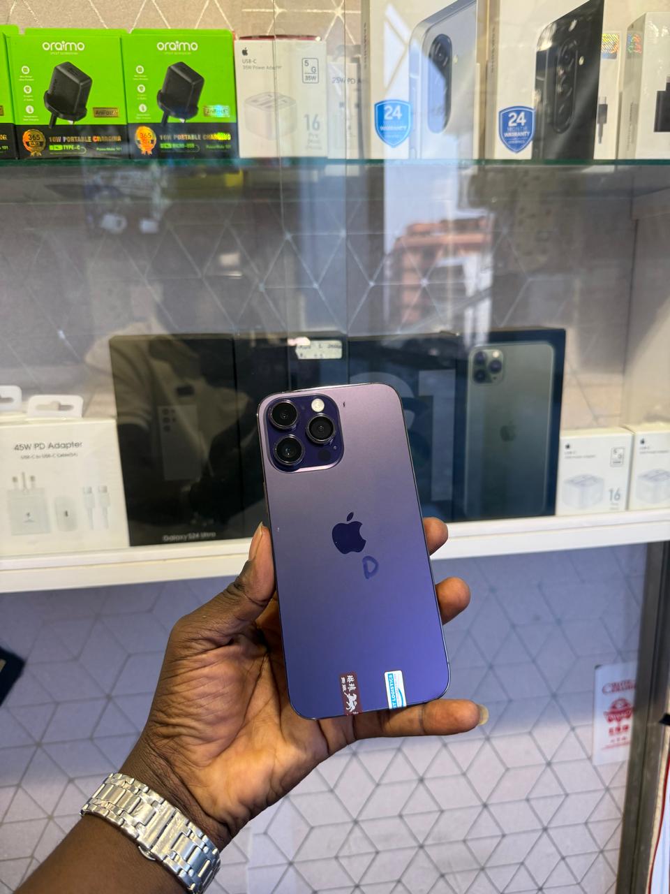 Apple iPhone 14 pro max 512gb All original iPhone 5G connectivity cameras Pro grade 5G smartphone A16 Bionic Chip