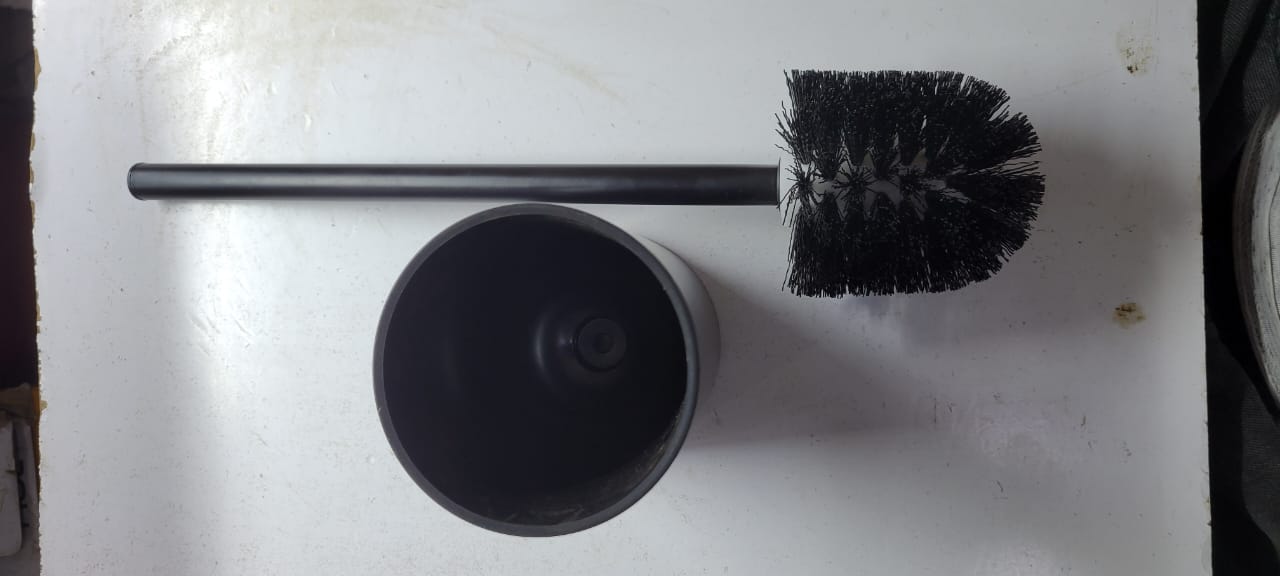 Black Plastic Toilet Brush & Holder Set – Durable & Hygienic Bathroom Cleaner.