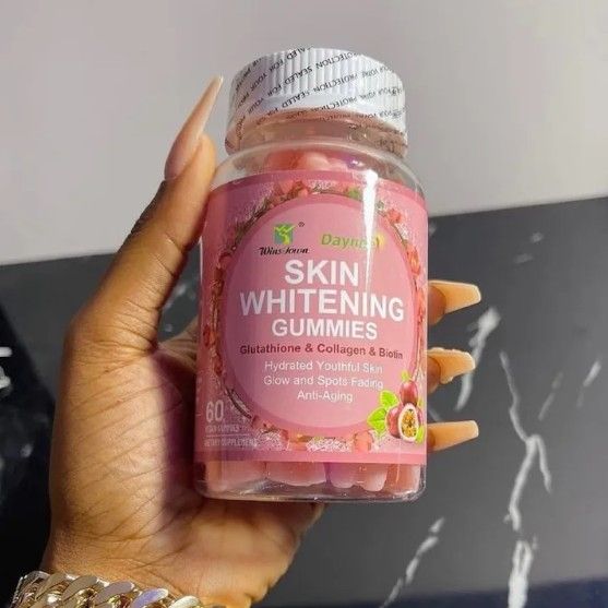 Daynee COSkin lightening and brightening gummies 60pcs Skin Lightening and Brightening Vitamin Glutathione and Collagen Knuckles soft gel gummies Dark Spot RemoverLAGEN GUMMIES (with Biotin+vitamin C)