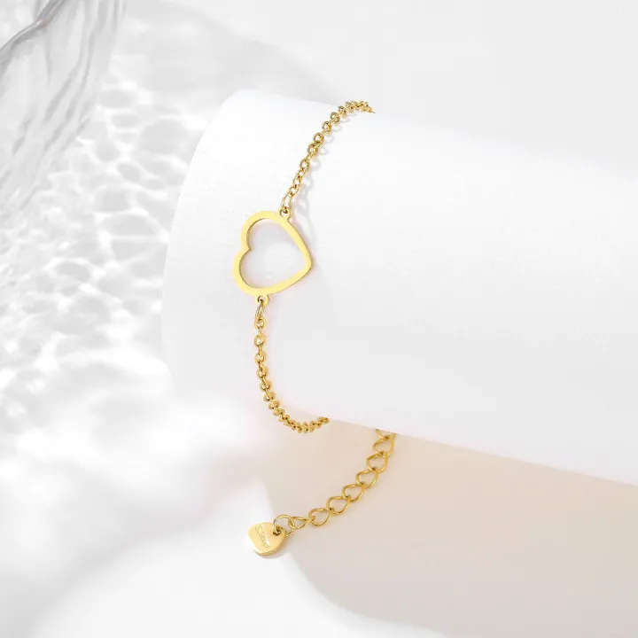 Stainless steel heart bracelet for women Fashion hollow titanium steel bracelet jewelry