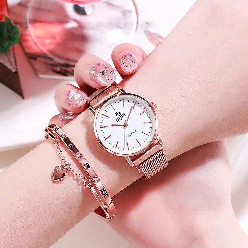 New fashion simple high school female student niche watch fashion trend leisure atmosphere Korean quartz watch