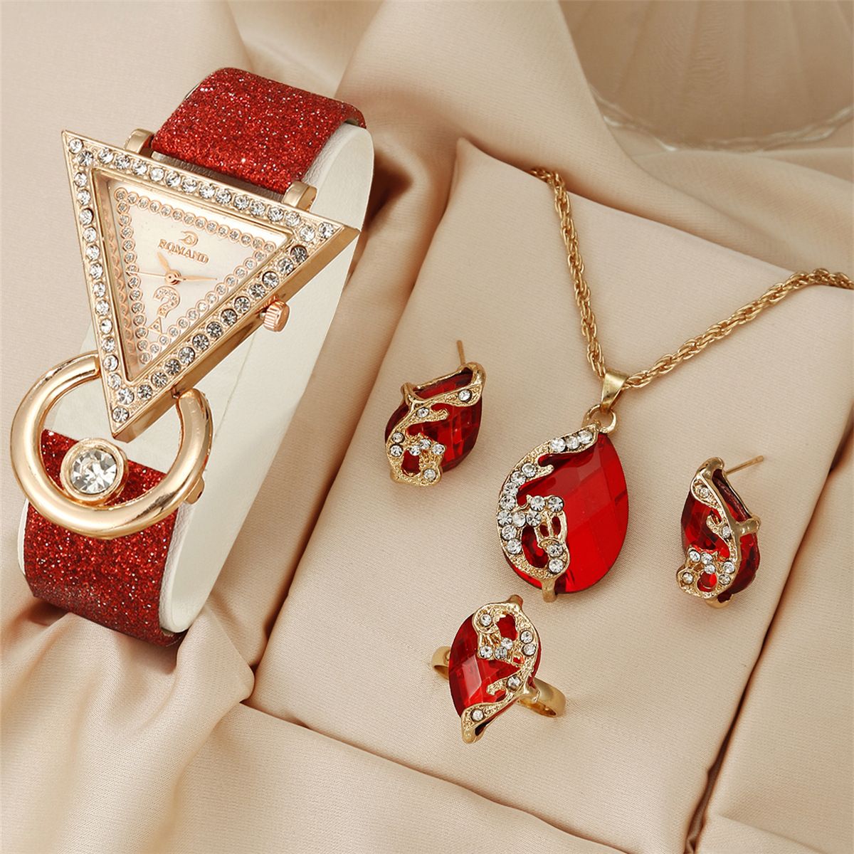 Inverted triangle diamond frosted leather ladies quartz watch necklace earrings ring peacock jewelry set