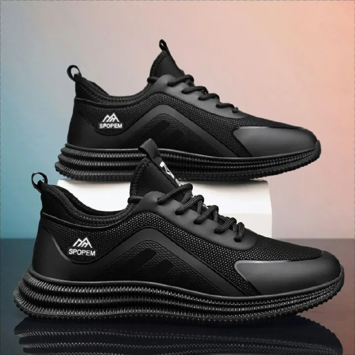 New Men's Sports Shoes Breathable Trendy Korean Edition Casual Shoes Student Running Shoes Soft soled Black Versatile Shoes Men