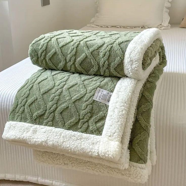 💫💫New ARRIVALS 💥💥Sherpa Fleece Blanket -6*6. Designed to be durable and long-lasting, with some featuring reinforced stitching and fade-resistant materials.