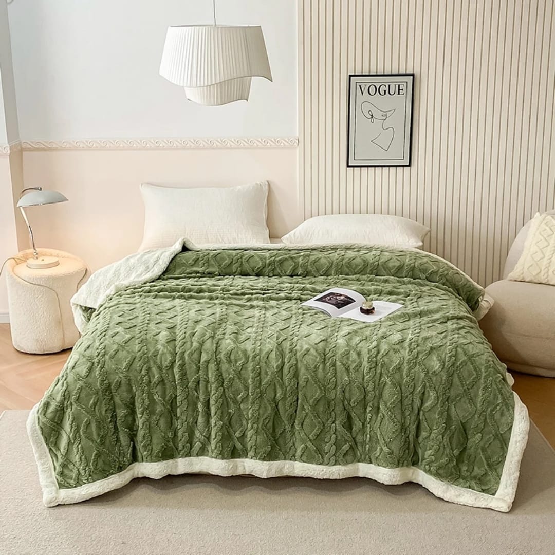 💫💫New ARRIVALS 💥💥Sherpa Fleece Blanket -6*6. Designed to be durable and long-lasting, with some featuring reinforced stitching and fade-resistant materials.