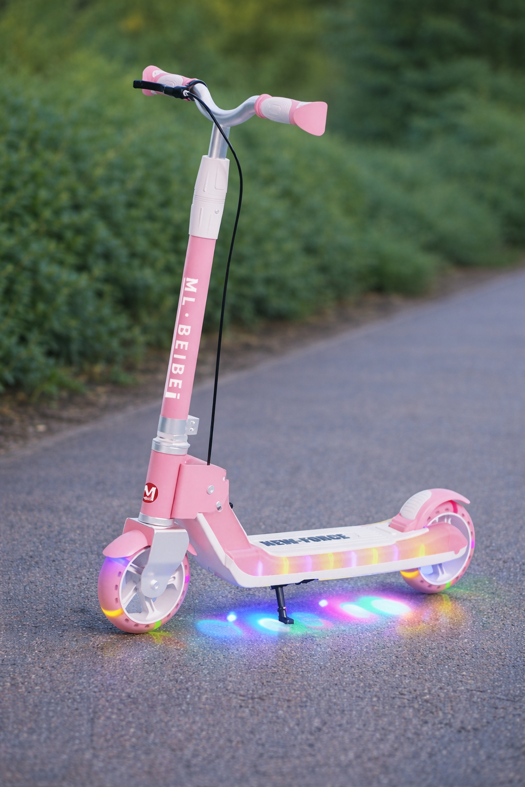 Latest Teens Adjustable Handlebar Lightweight Sports Children’s Scooter With 2 Wheels Foldable Sturdy Frame And Brakes