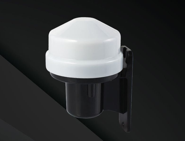AC 230V - 250V Street Light Switch Photocell Dusk To Dawn On Off 10Amps