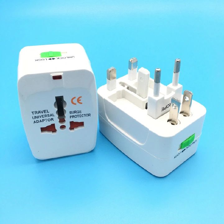 Universal Travel Power Adaptor Plug with 2 USB Ports