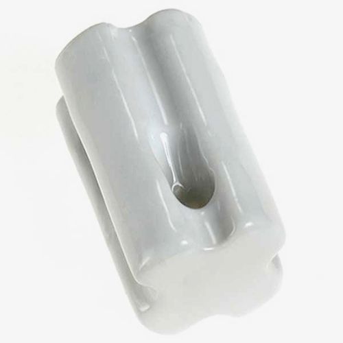 Porcelain Bullnose Electric Fence Insulator Strain Insulator HT Wire Strainer White