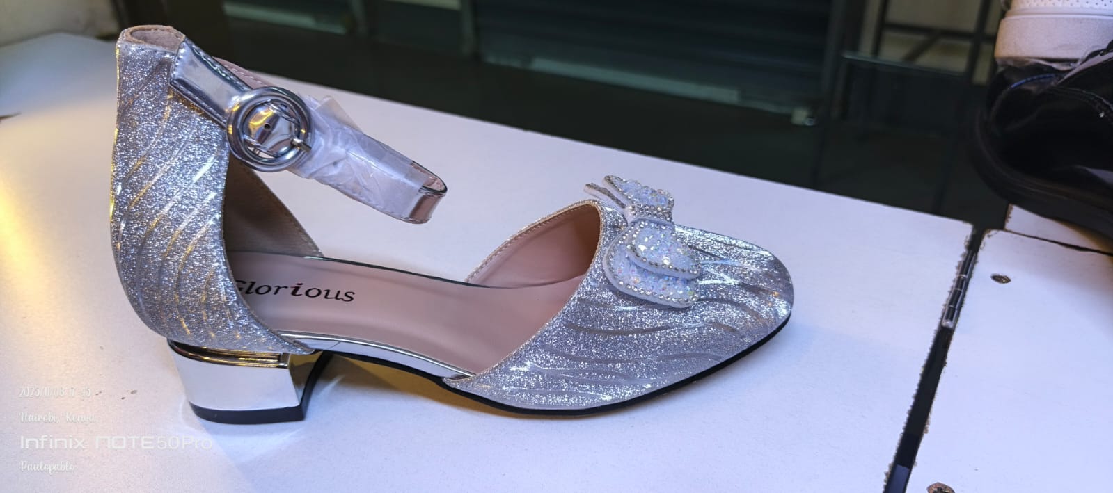 Kids Girls Princess Shoes Glitter Low Heel Dress Bridesmaid Sandals Elegant Comfy Latin Tango Dance Shoes Single Shoes Dress Shoes are Ideal for Wear to Wedding Party Halloween Easter Best Gift.