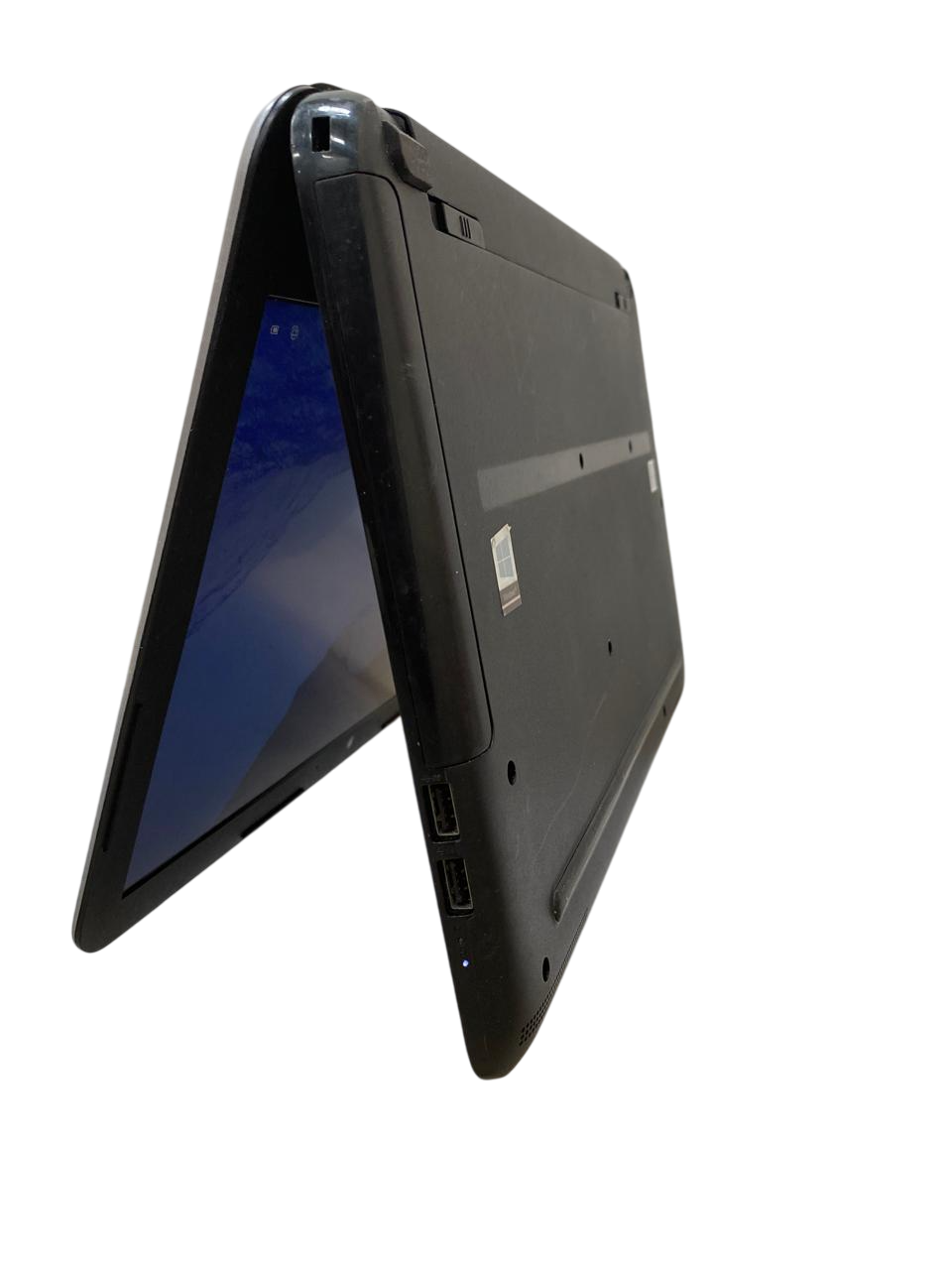HP 348 G4 Intel Core i5 8th Gen | 8GB RAM | 256GB SSD | 14” Full HD Display | Lightweight & High Performance Business Laptop | Buy Now