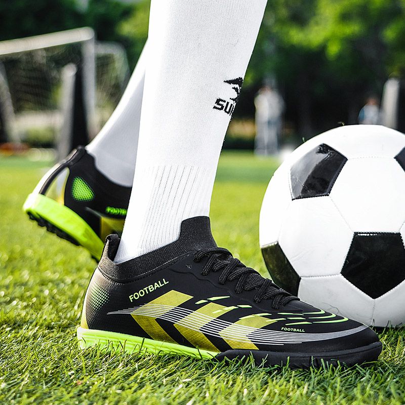 Men Soccer Shoes Kids Boys Cleats Low-top Team Sports Training TF/FG Turf Firm Comfort Football Shoes Outdoor