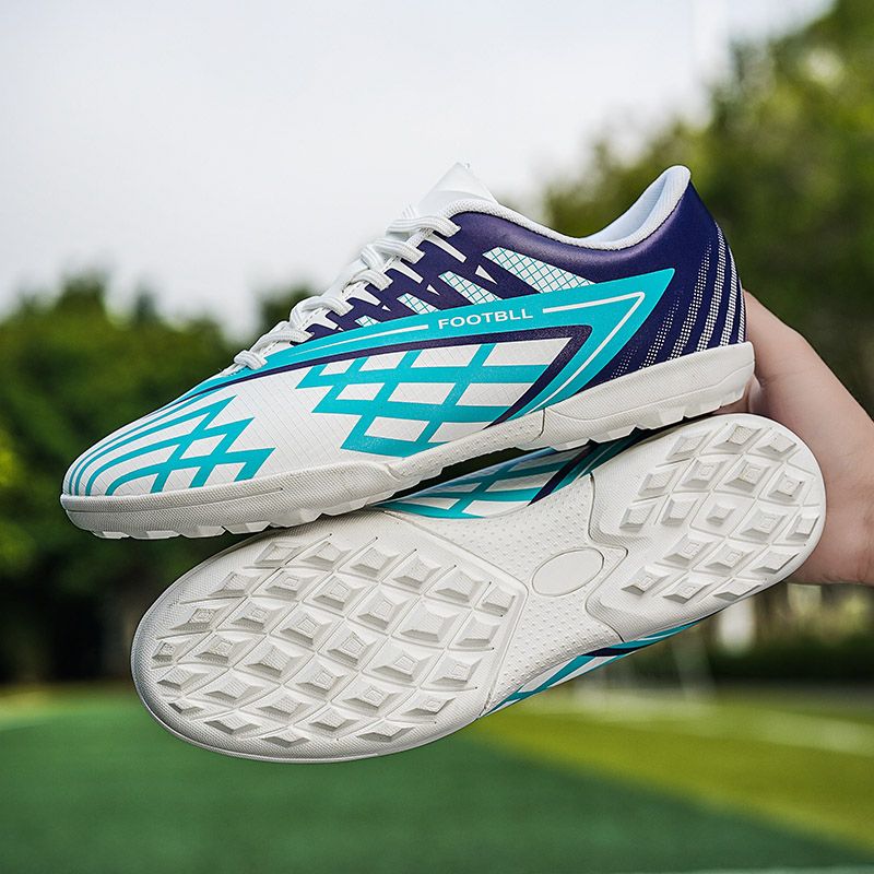 Men Soccer Shoes Kids Boys Cleats Low-top Team Sports Training TF/FG Turf Firm Comfort Football Shoes Outdoor