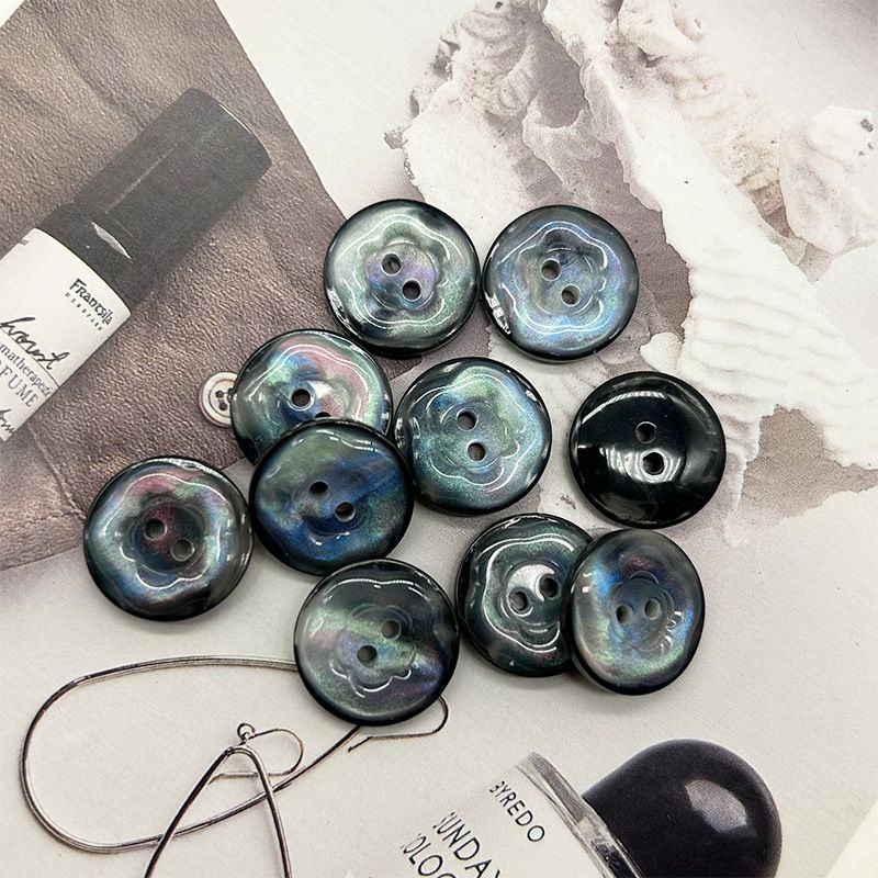 20PCS Of 11.5/15/20mm Round Flowers Blossoming Two Eyes Dazzling Shirt Buttons Cardigan Suit Knitted Clothes Button
