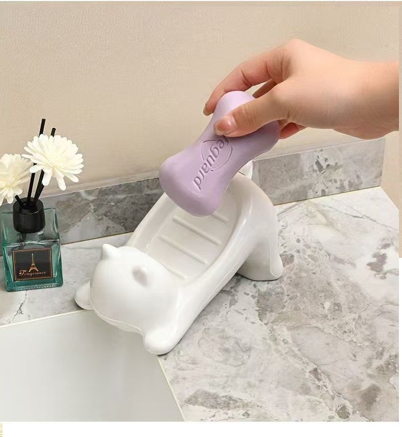 2PCS Bathroom soap box bathroom draining soap box not water cartoon cute cat plastic soap box shelf