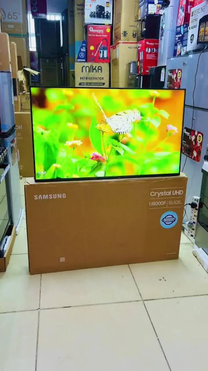 Samsung 43U8000FU 43 inch Smart Crystal UHD LED TV (2025)-1 year warranty