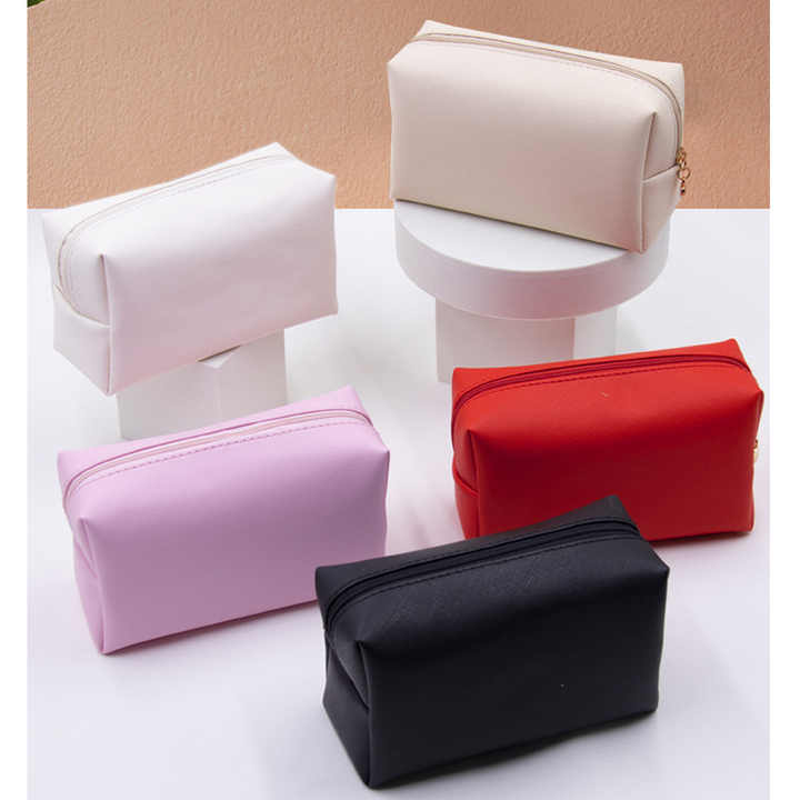 Women Travel Makeup Bags PU Leather Portable Large-Capacity Pouch Waterproof Bathroom Washbag Multifunctional Toiletry Kit Box Organizer Purse Cosmetic Skincare Pads Bag Storage Handbag for Girls